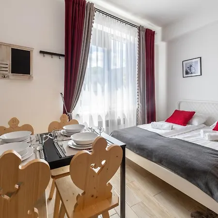 Krupowki-watra-centrum Zakopanego * Zakopane